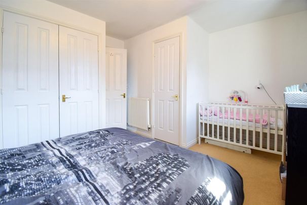 Mill Chase Road, Alverthorpe - Photo 1