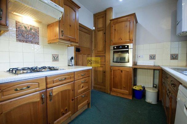 4 bedroom terraced house to rent - Photo 1