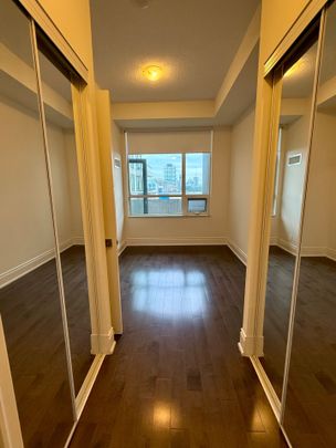 For Lease - 23 Glebe Road Unit# 818, Toronto, Ontario - Photo 1