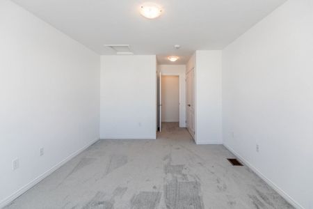 For Lease - 98 Isabella Drive, Orillia, Ontario - Photo 3