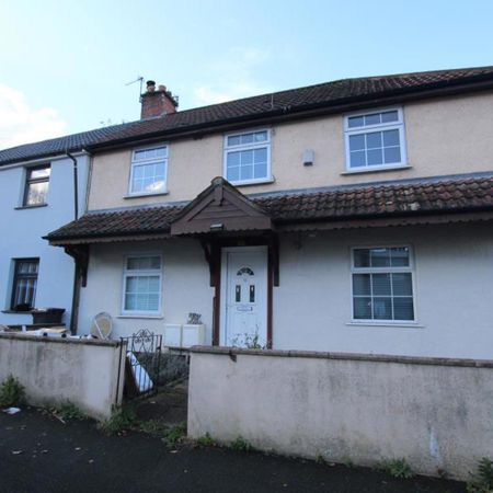If you are looking for a well presented, 1 bedroom flat to rent in the Soundwell area, with a garden, the this could be the property for you. Please contact us for more information - Photo 3