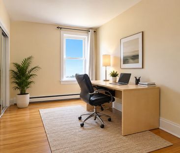 For Lease - 131 Chisholm Avenue Unit# 1, Toronto, Ontario - Photo 2
