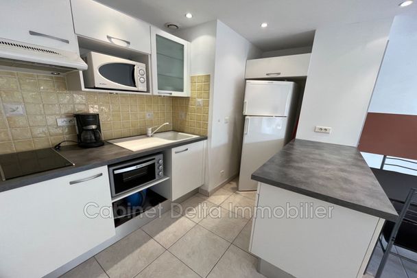 Sanary-sur-Mer, 83110 - Photo 1