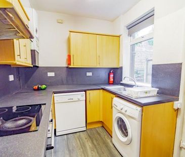 4 bedroom house share to rent - Photo 3