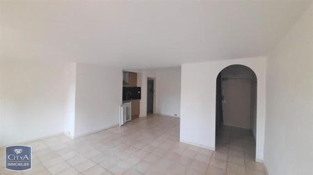 Location Appartement 1 pièce 33m² AIX EN PROVENCE 13100 - Photo 3