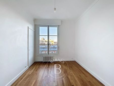 Appartement • Notre Dame, Versailles - Photo 3