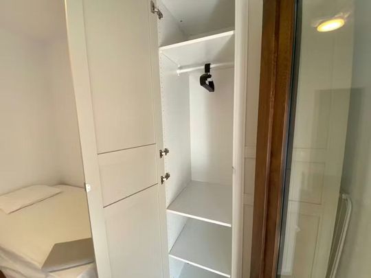 Avenida de la Albufera, Madrid, Community of Madrid 28038 - Photo 1