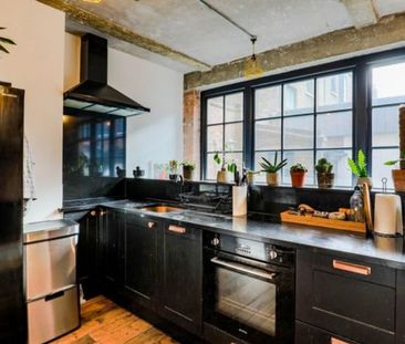 2 Bed Maisonette, Temple Street, E2 - Photo 1