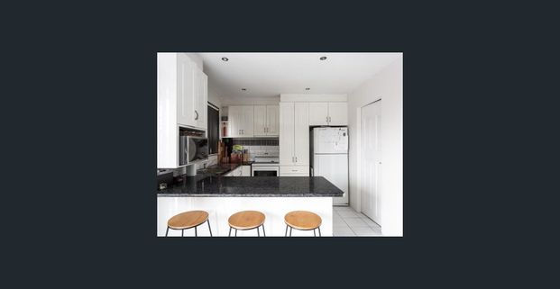 Neat and Tidy - Photo 1