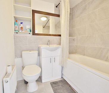 Sedley Close, Enfield, , EN1 4LQ - Photo 6