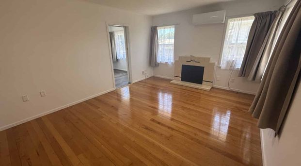 Lovely 3 bedroom home in Otara - Photo 1