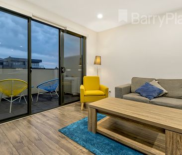 Ideally Located - Photo 2
