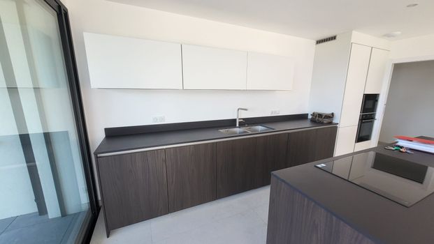 Location Appartement 5 pièces 164m² ANNECY LE VIEUX 74940 - Photo 1