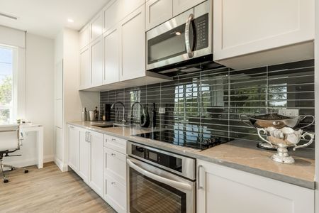 For Lease - 71 Redpath Avenue Unit# 1302, Toronto, Ontario - Photo 4