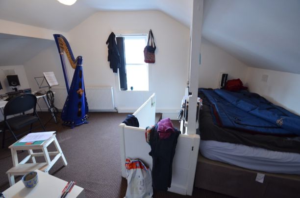 3 Bed - 39 Royal Park Road, Hyde Park, Leeds - LS6 1JJ - Student - Photo 1