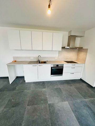 Appartement te huur - Foto 4