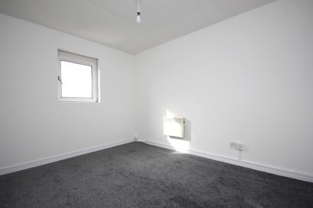 Nevis Place, Falkirk, FK1 - Photo 2