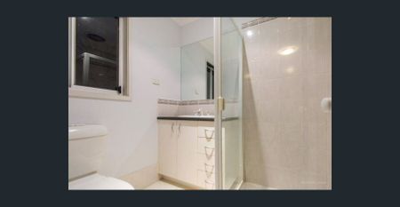 Spacious Family Living in a Location That’s Hard to Beat! - Photo 5