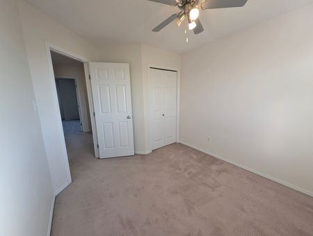 9045 Scott Crescent - Photo 5