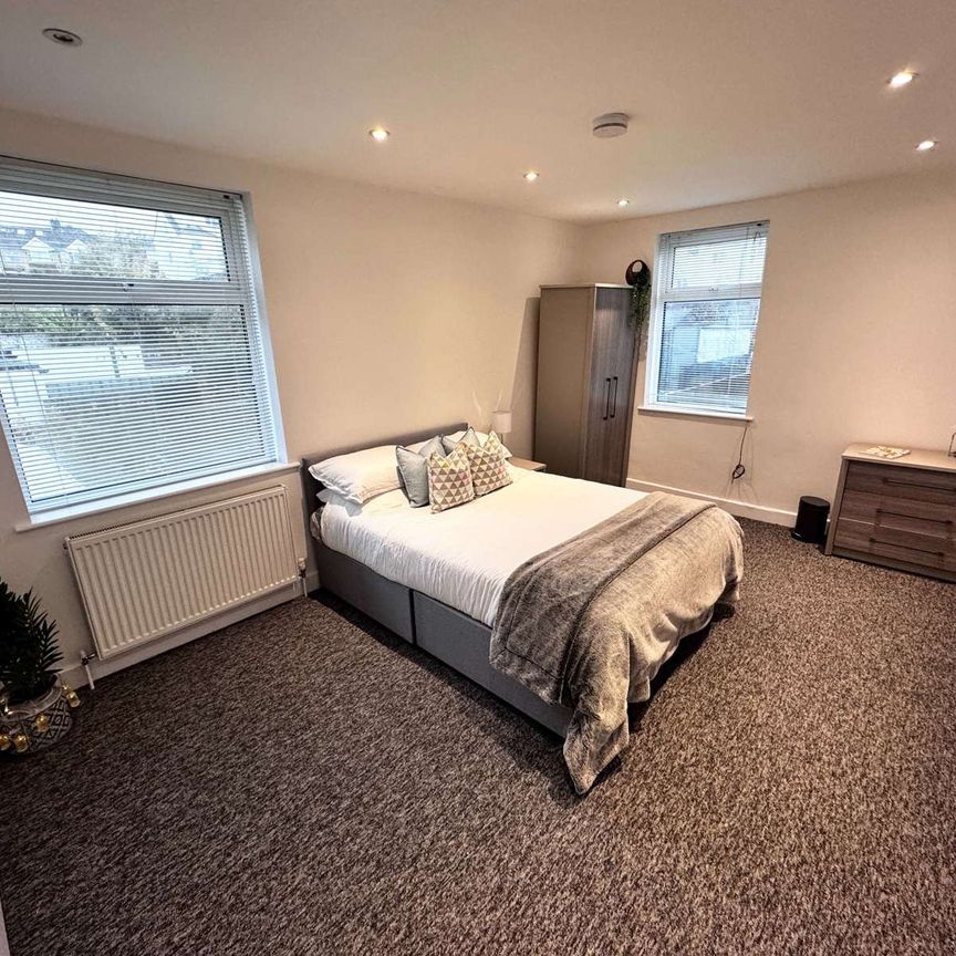 A Marvelous Houseshare for Rent in Brighton Room 5 - Photo 1