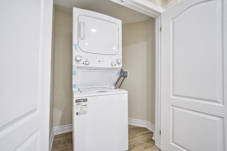 For Lease - 67 Medland Avenue Unit# Lower, Whitby, Ontario - Photo 5