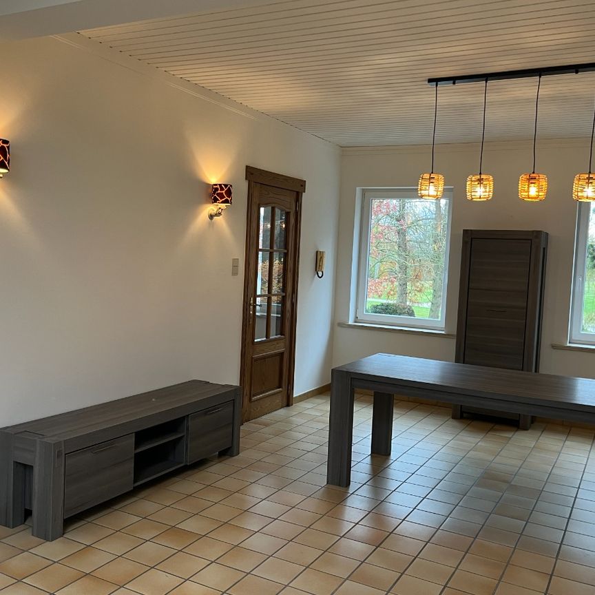 Verzorgde appartementswoning te huur in Beveren Leie - Photo 1