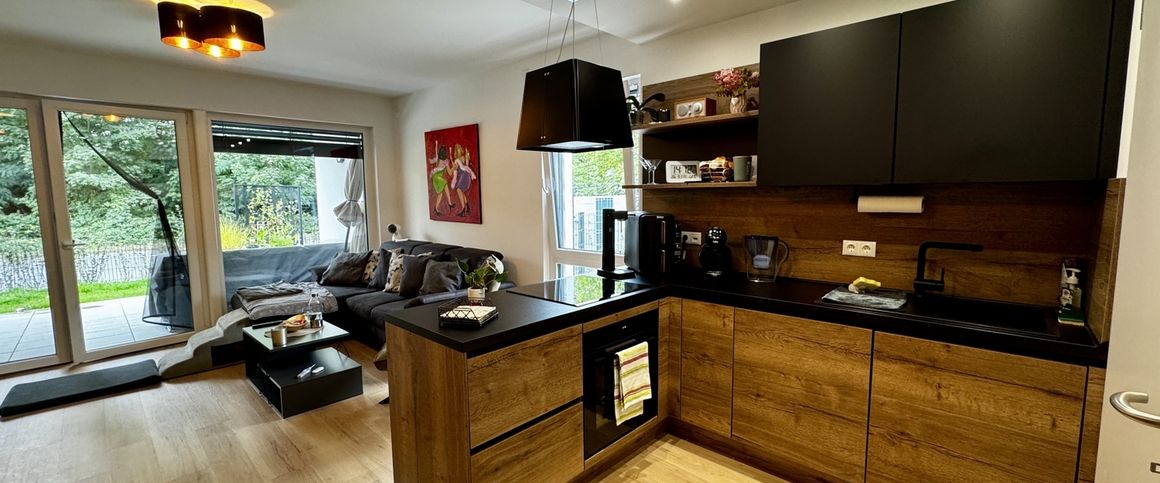 ZUG UM ZUG ins neue Zuhause. Barrierearme 3-Zimmer-Wohnung im EG mit Stellplatz in Eschweiler - Photo 1