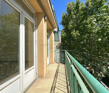Location Appartement 3 pièces 71m² MARSEILLE 4ème - Photo 5