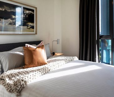 St Julien Residences - Stunning City & River Views! Fully Furnished... - Photo 5