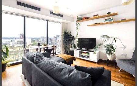 1 Bed Flat, High St, E15 - Photo 2