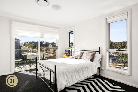 Stunning & Spacious Family Home - Photo 3