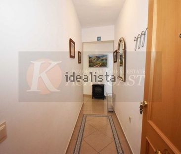 Alquiler de piso en Zona Puerto Deportivo - Photo 3