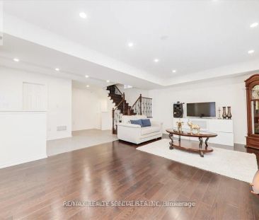 27 DEVINERIDGE AVENUE - Photo 2