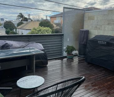 South Yarra - Photo 3