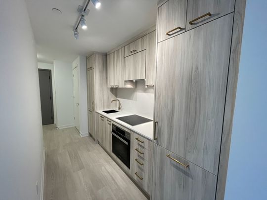 For Lease - 634 Church Street Unit# 2402, Toronto, Ontario - Photo 1