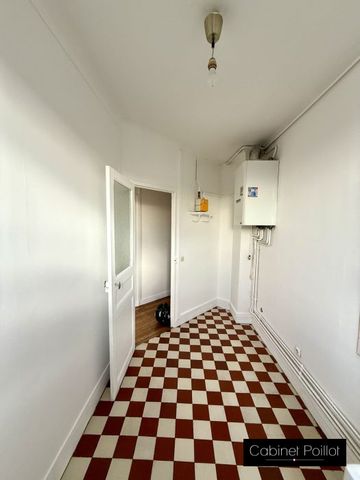 T3 Nanterre - Photo 3