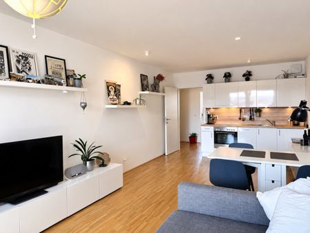 Großzügiges 2-Zimmer-Business-Apartment nahe Schönbrunn - Loggia, Fernblick aus dem 7. Obergeschoss & flexible Mietdauer - Foto 3