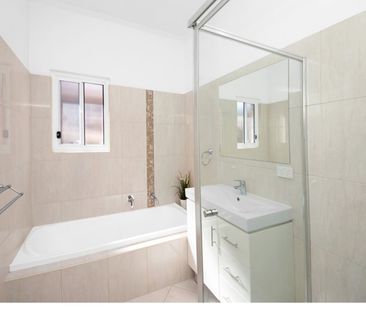 7 Woodland Rd, Mitchell Park SA 5043 - House For Rent | Domain - Photo 2