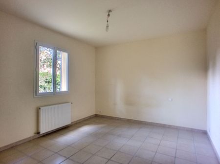 MAISON RECENTE VILLENEUVE LES AVIGNON - 5 pièce(s) - 150 m2, - Photo 3