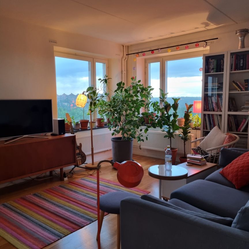 Lågskärsvägen, Johanneshov - Photo 1