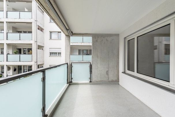 Central 2-room apartment in the heart of St. Gallen - Photo 1