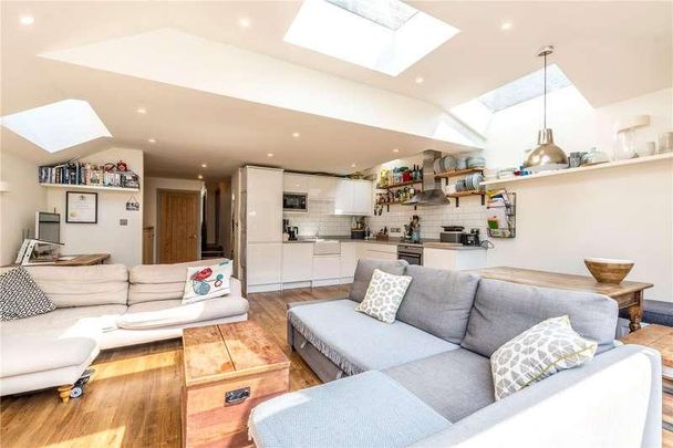 Worlingham Road, East Dulwich, London, SE22 - Photo 1