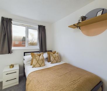 6 bedroom house to rent - Photo 1