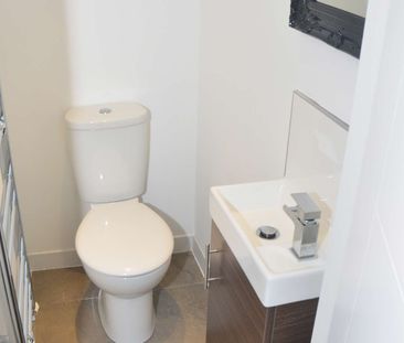 Ninth Avenue Unit 5 - Photo 2