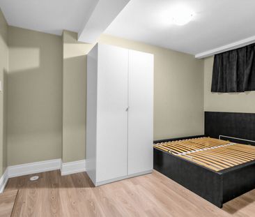 For Lease - 133 Meadowvale Drive Unit# Lower, Toronto, Ontario - Photo 2