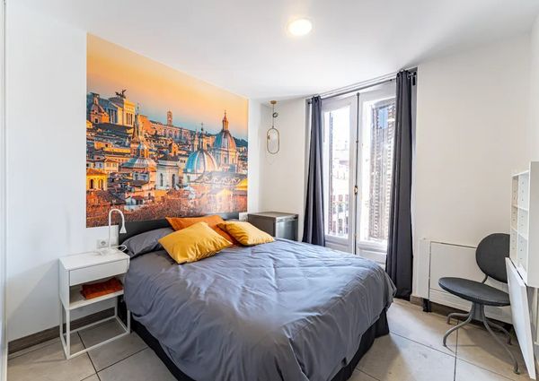 Calle del Arenal, Madrid, Community of Madrid 28013