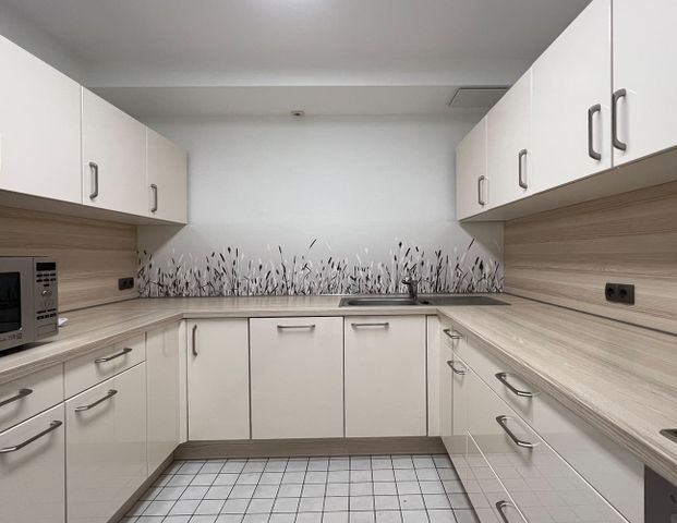 Klasse Galeriewohnung mit EBK und Balkon – ID 1782 - Foto 1