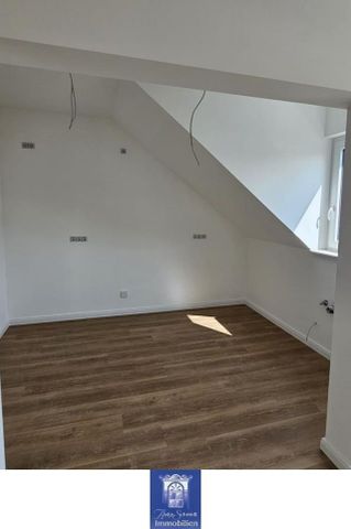 Erstbezug! WunderschÃ¶ne und groÃzÃ¼gige Wohnung mit groÃer Loggia und herrlichen Blick! - Photo 4