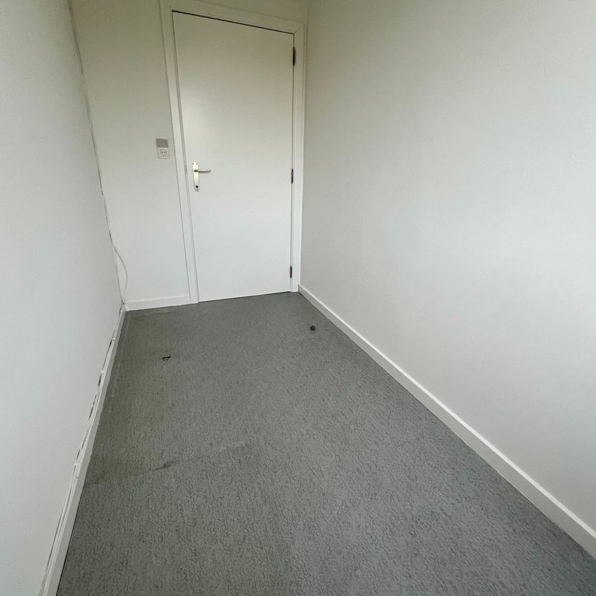 Zwartberg, Minderbroedersstraat 21 bus 3 – Appartement met 1 slaapkamer en bureau- of hobbyruimte - Photo 1