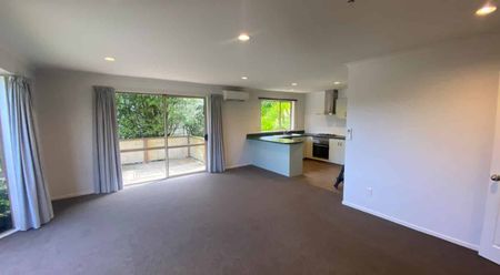 Modern Living - Photo 4